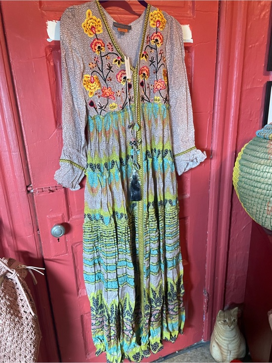 Bhanuni By Jyoti Dresses & Skirts - Anthropologie Bhanuni by Jyoti Embroidered Boho Maxi Dress NWT